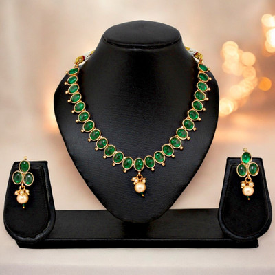 Lucky Jewellery Alloy Gold-plated Green Jewellery Set(Pack of 3)