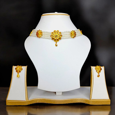 SAjTori Brass Gold-plated Gold, White Jewellery Set(Pack of 1)
