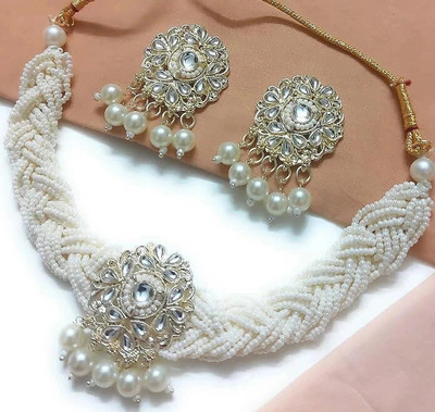 DD JEWELS Alloy Gold-plated White Jewellery Set(Pack of 1)