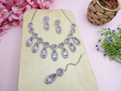VATSALYA creation Alloy Gold-plated Purple Jewellery Set(Pack of 1)