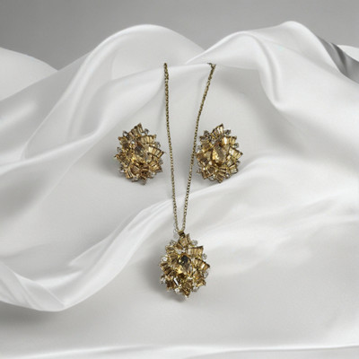 Dazzzle Metal, Oxidised Silver, Crystal, Sterling Silver Gold-plated Gold Jewellery Set(Pack of 1)