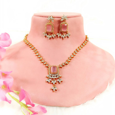 iBerries Alloy Gold-plated Pink Jewellery Set(Pack of 1)