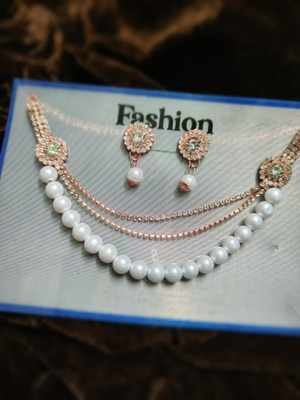 diva Alloy White, Rose Gold Jewellery Set(Pack of 1)