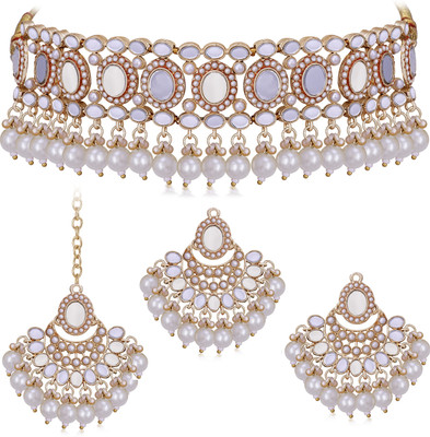 Shostopper by Sukkhi Alloy Gold-plated White Jewellery Set(Pack of 1)