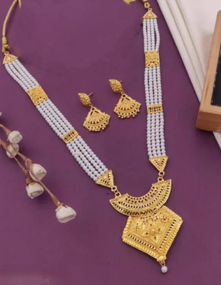 Aditi Fashion Brass Gold-plated White Jewellery Set(Pack of 1)