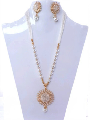 R K Collection Alloy Gold-plated White Jewellery Set(Pack of 1)