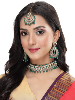 Sukkhi Alloy Gold-plated Green Jewellery Set(Pack of 1)
