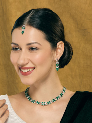 VATSALYA creation Alloy Gold-plated Green Jewellery Set(Pack of 1)