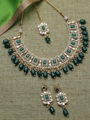 Sukkhi Alloy Gold-plated Green Jewellery Set(Pack of 4)