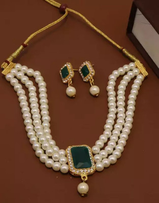 JewelShadi Alloy Gold-plated Green Jewellery Set(Pack of 1)