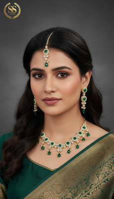 SSvidhi Jewels Brass, Alloy Gold-plated Green, Gold, White Jewellery Set(Pack of 1)