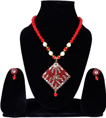 Darsha Collections Brass, Mother of Pearl, Dori, Alloy Gold-plated Red Jewellery Set(Pack of 1)