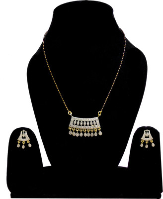 SRK Fashions Metal, Alloy Gold-plated White Jewellery Set(Pack of 1)