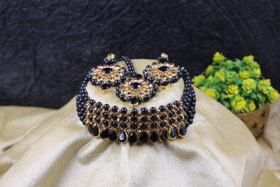 Chikku Alloy Gold-plated Black Jewellery Set(Pack of 1)