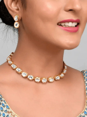 V.V. Sons Alloy Gold-plated Gold Jewellery Set(Pack of 1)