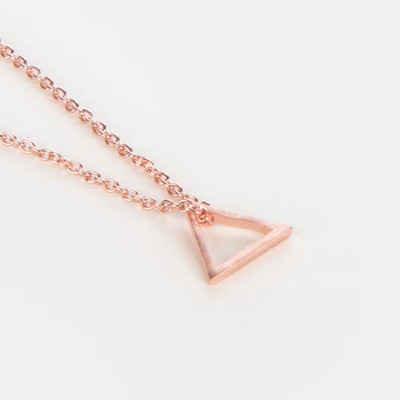 SRK GEMS Elegant Triangle Pendant with Chain for Women – Stylish & Trendy Jewelry Gold-plated Alloy Pendant Set