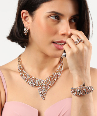 SOHI Alloy Gold-plated White Jewellery Set(Pack of 4)