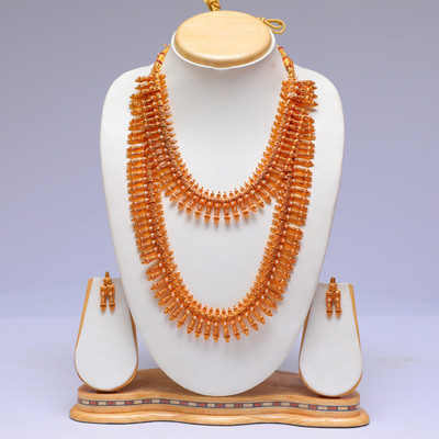 Swarajshop Alloy Gold-plated White Jewellery Set(Pack of 1)