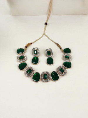 R A Enterprises Alloy Gold-plated Green Jewellery Set(Pack of 1)