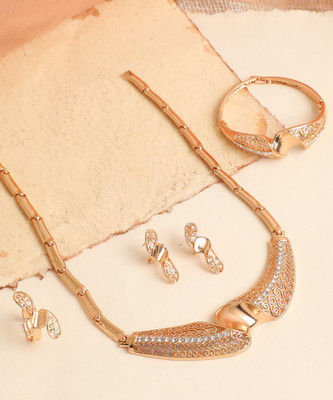 SOHI Alloy Gold-plated Copper Jewellery Set(Pack of 1)