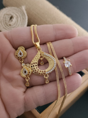 MoonoreJewells Alloy Gold-plated Gold Jewellery Set(Pack of 1)