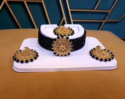 MAYRA TRADING Brass Black, Gold Jewellery Set(Pack of 1)
