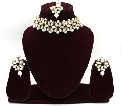 BELLACRAZE Metal Gold-plated White Jewellery Set(Pack of 1)