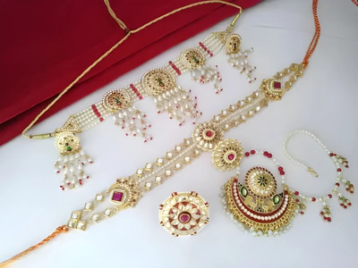 Prime Inclusive Alloy Gold-plated Red Jewellery Set(Pack of 4)