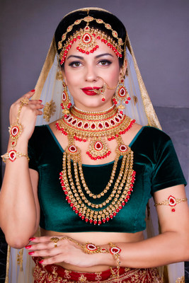 SHIV SHAKTI JEWELLERS Alloy Gold-plated Red, Gold Jewellery Set(Pack of 7)
