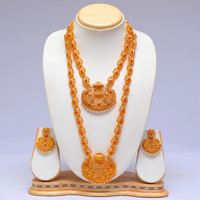 Swarajshop Alloy Gold-plated Maroon Jewellery Set(Pack of 1)