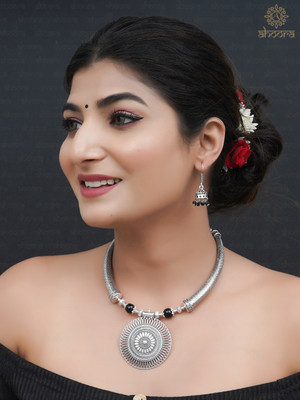 AHOORA Brass Silver Black Jewellery Set(Pack of 3)