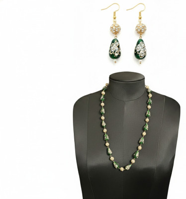 Disha's blend Alloy Green Jewellery Set(Pack of 1)