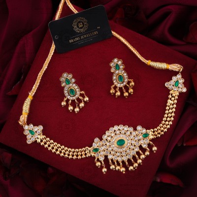 brado jewellery Brass Gold-plated Gold, White, Green Jewellery Set(Pack of 1)