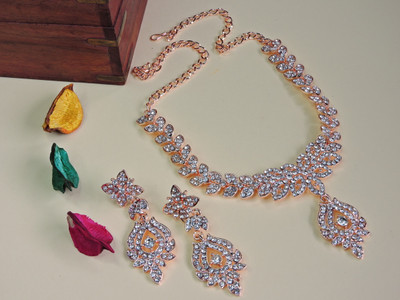 VATSALYA creation Alloy Gold-plated White Jewellery Set(Pack of 1)