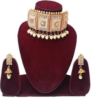 Uniquedezines Metal Gold-plated Gold, White Jewellery Set(Pack of 1)