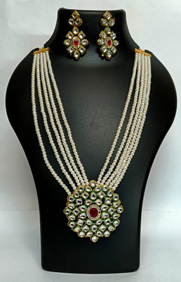 ORUKA Brass Gold-plated White, Green Jewellery Set(Pack of 1)