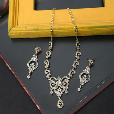 CHARMING JEWELS Brass Gold-plated White Jewellery Set(Pack of 1)