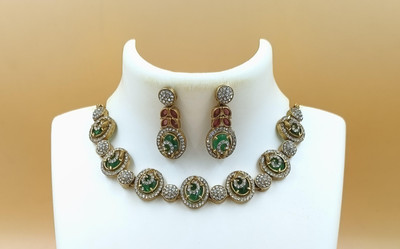 Joyful Alloy Gold-plated Green Jewellery Set(Pack of 1)