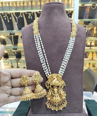 Influtive Brass Gold-plated Gold Jewellery Set(Pack of 1)