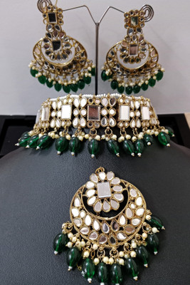 Zarmar fashion Alloy Gold-plated Green Jewellery Set(Pack of 1)