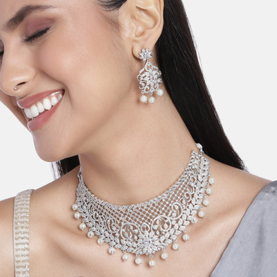 Estele Brass Rhodium Silver Jewellery Set(Pack of 1)