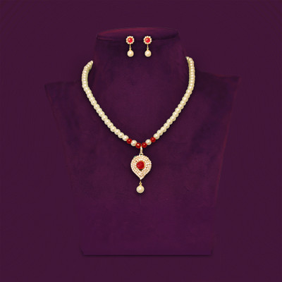 kashvi pearls and jewellers Shell Gold-plated White Jewellery Set(Pack of 1)