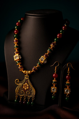 MANDALI FASHION Alloy Red, Gold Jewellery Set(Pack of 1)