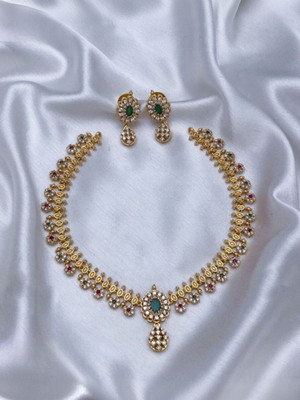 TheWardrobee Brass Gold-plated Multicolor Jewellery Set(Pack of 1)