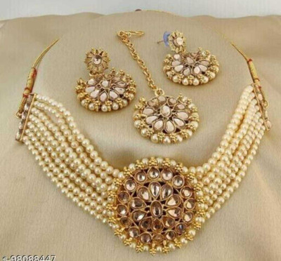 Chikku Alloy Gold-plated White Jewellery Set(Pack of 1)