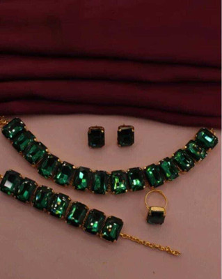 Ruhi Alloy Green Jewellery Set(Pack of 1)