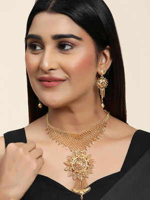 Anika's Creation Brass Gold-plated Gold Jewellery Set(Pack of 1)