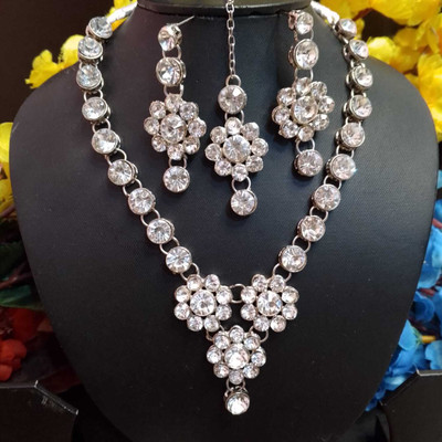 RBNLOV Brass, Crystal, Alloy Silver Silver Jewellery Set(Pack of 1)