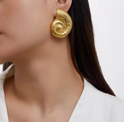 SHARANYA Trendy Golden Shell Stud Earrings for Women Alloy Stud Earring