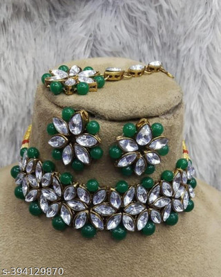 nitya fashion Stone Gold-plated Green Jewellery Set(Pack of 1)